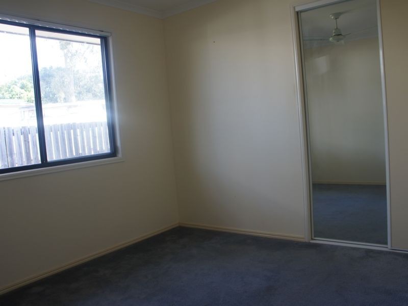 11 Whiting Street, Toolooa QLD 4680