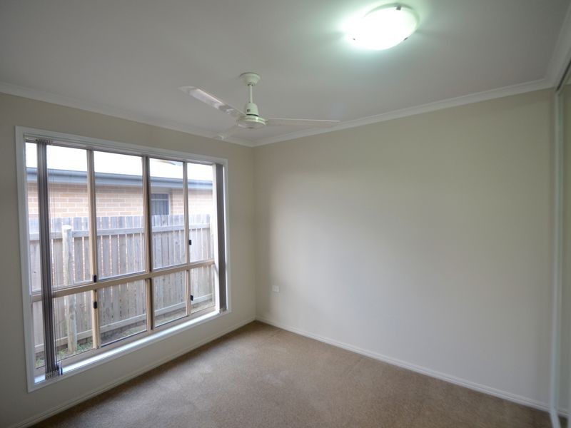 2/19 Wicks Street, New Auckland QLD 4680