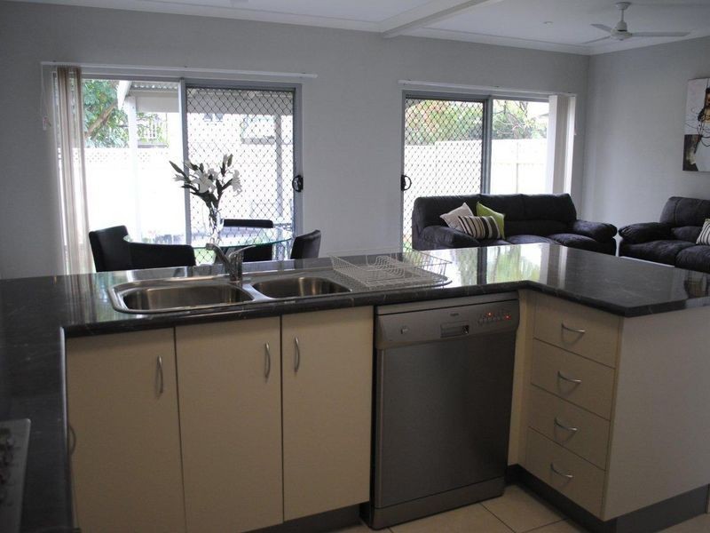 5/214 Oaka Street, South Gladstone QLD 4680