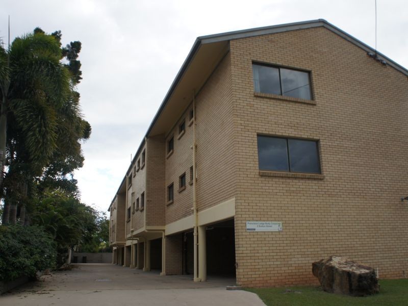 2/5 Sutton Street, Barney Point QLD 4680