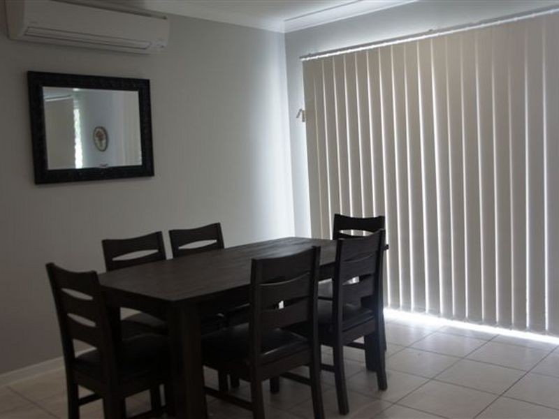 7/214 Oaka Street, South Gladstone QLD 4680