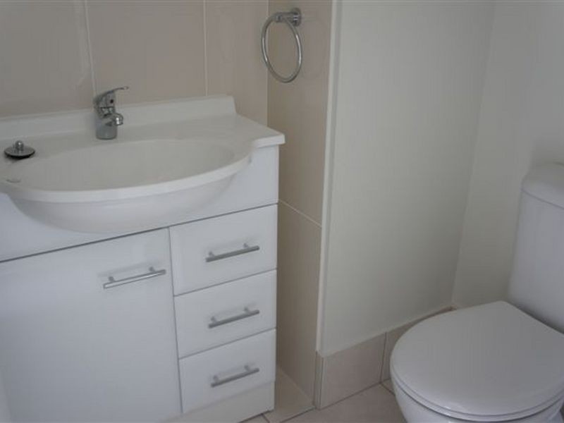 7/214 Oaka Street, South Gladstone QLD 4680