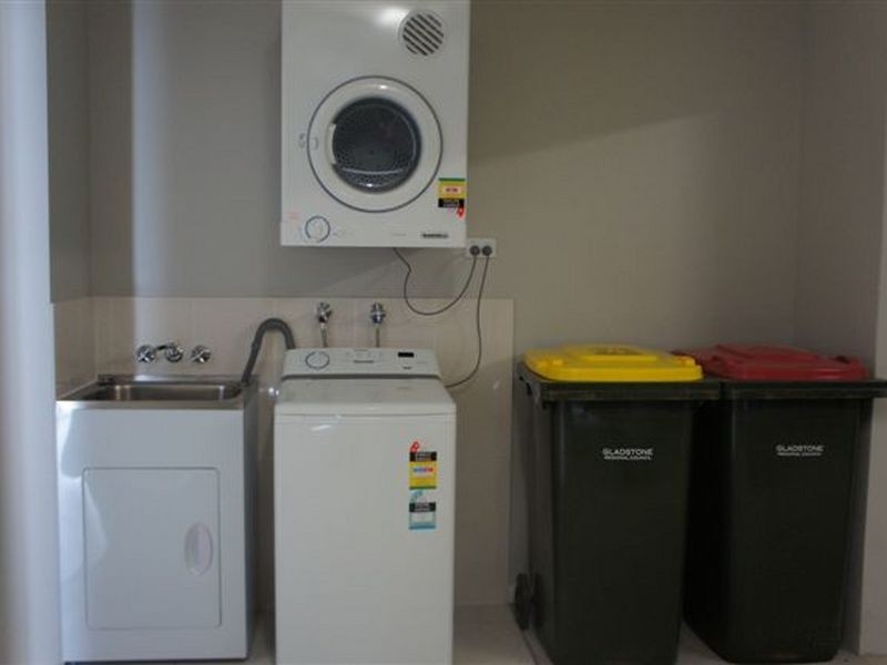 7/214 Oaka Street, South Gladstone QLD 4680