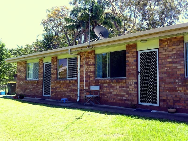 4/17 BAYNE STREET, West Gladstone QLD 4680