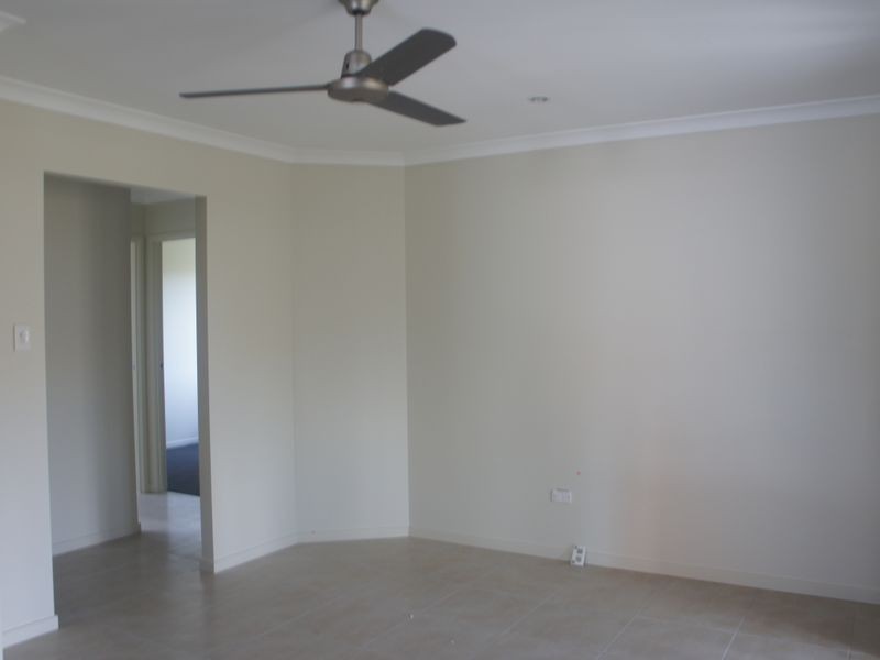 41 Briffney Street, Kirkwood QLD 4680