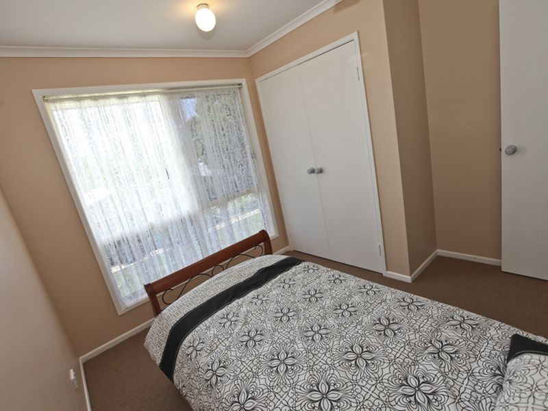 7a Daniel Drive, New Auckland QLD 4680