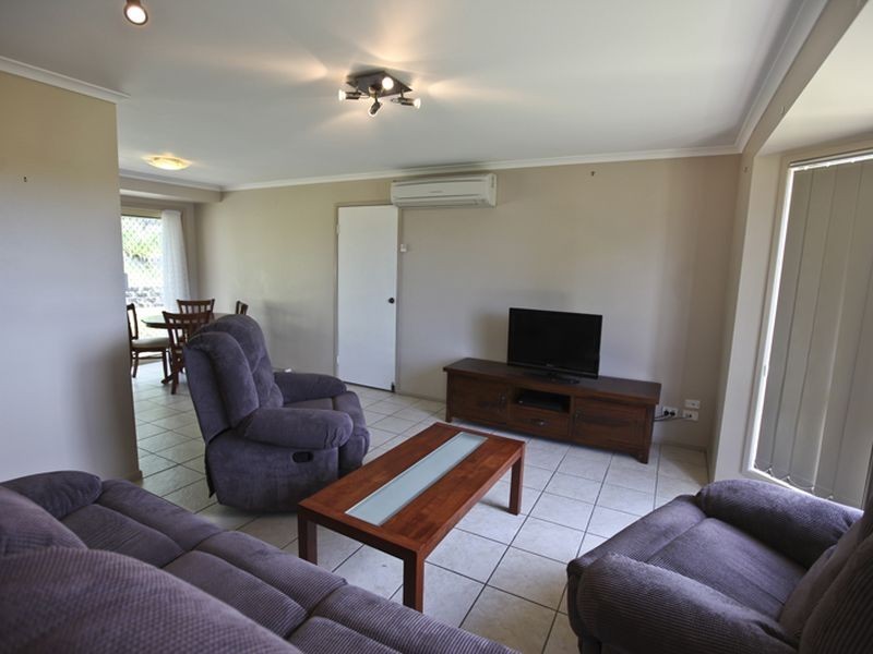 7a Daniel Drive, New Auckland QLD 4680