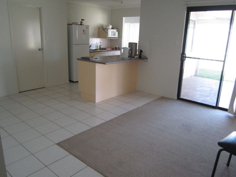 28 Saxonvale Court, New Auckland QLD 4680