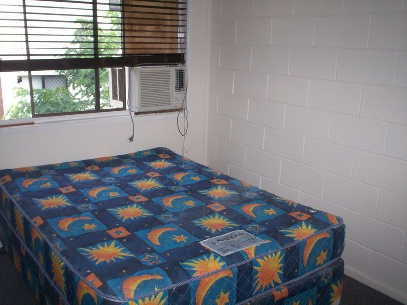 11/17 Roberts Street, South Gladstone QLD 4680