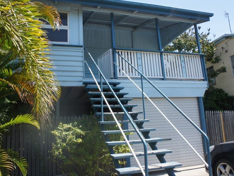 113 OFF LANE, Barney Point QLD 4680