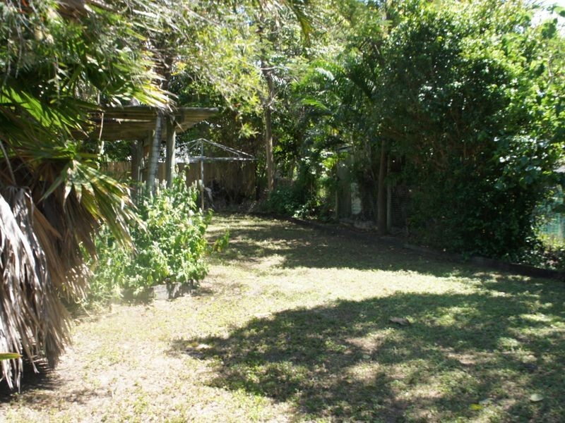113 OFF LANE, Barney Point QLD 4680