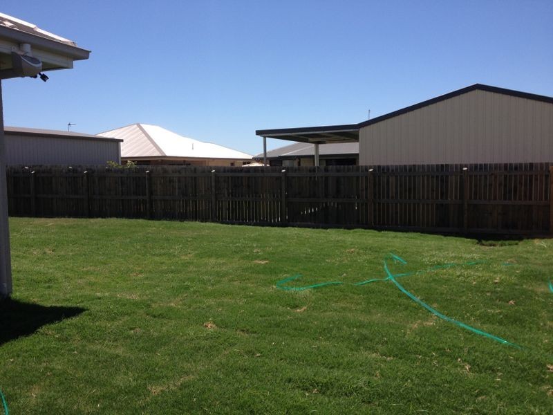 35 Briffney Street, Kirkwood QLD 4680