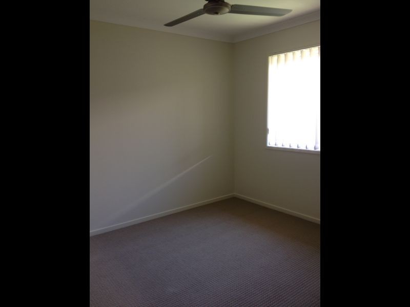 35 Briffney Street, Kirkwood QLD 4680