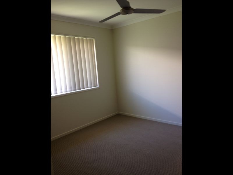 35 BRIFFNEY STREET, Kirkwood QLD 4680