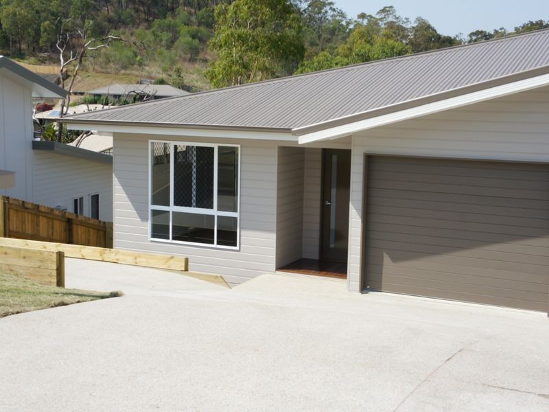 17A OUSTON PLACE, South Gladstone QLD 4680
