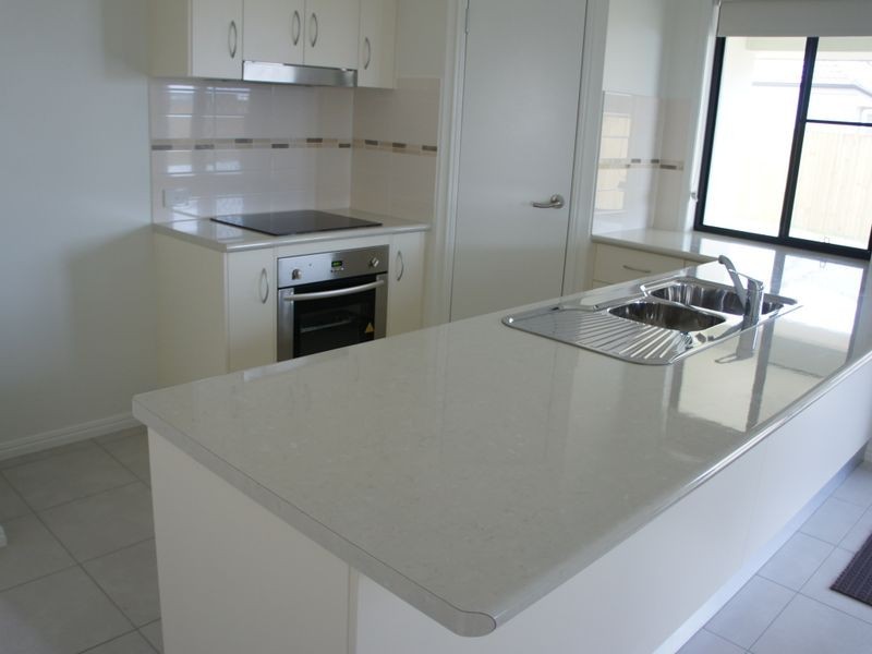 25 BRIFFNEY STREET, Kirkwood QLD 4680