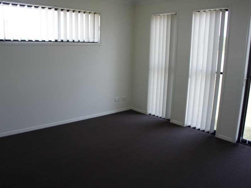 25 BRIFFNEY STREET, Kirkwood QLD 4680