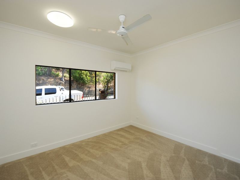 76 Adelaide Street, South Gladstone QLD 4680