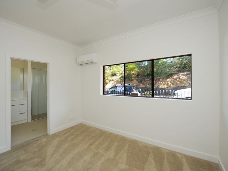 76 Adelaide Street, South Gladstone QLD 4680