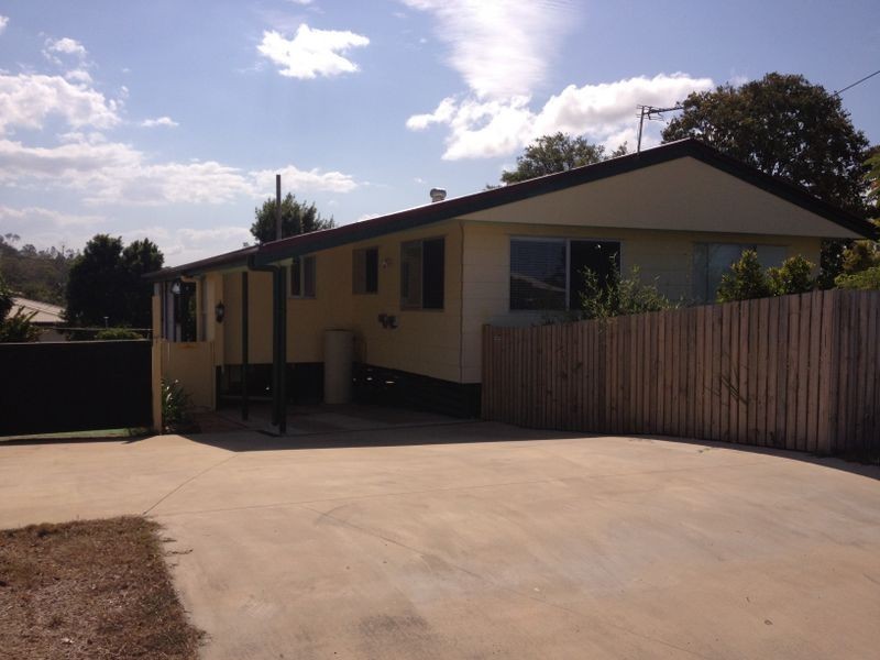 8 Aspland Street, Clinton QLD 4680