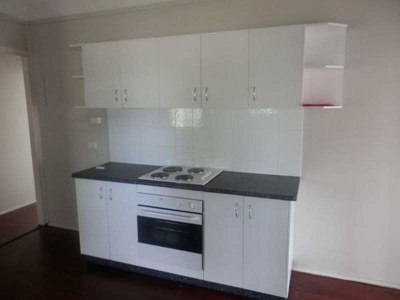 15 Bonar Street, South Gladstone QLD 4680