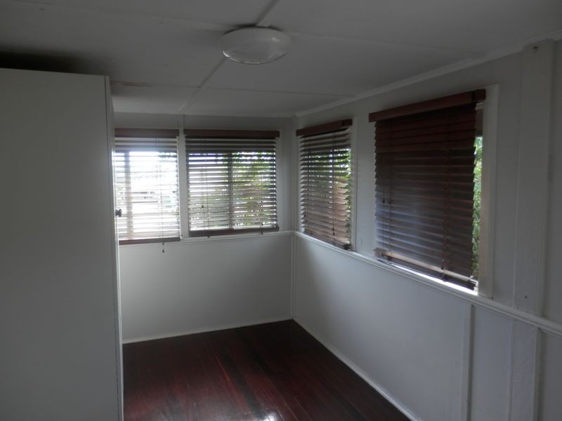 15 Bonar Street, South Gladstone QLD 4680