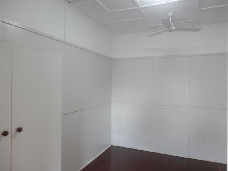 15 Bonar Street, South Gladstone QLD 4680