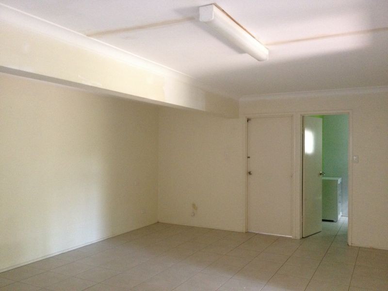 5 AIKEN CLOSE, South Gladstone QLD 4680