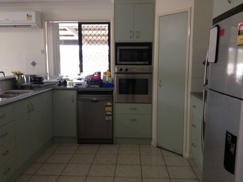 10A LINHOW CRESCENT, Clinton QLD 4680