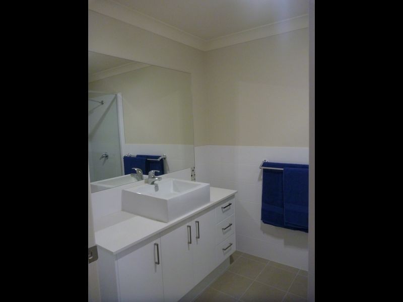 2/58 WOOD STREET, Barney Point QLD 4680