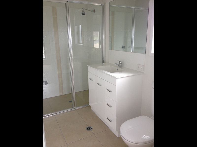 2 Dampier Court, Glen Eden QLD 4680