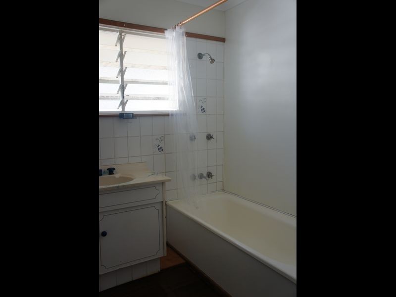 14 Golding Street, Barney Point QLD 4680