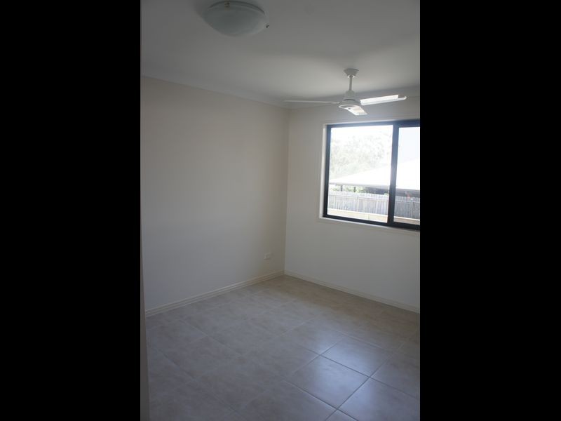 9 BEEZLEY STREET, Glen Eden QLD 4680