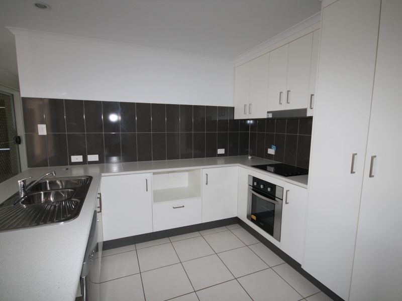 1/26 Beaver Avenue, South Gladstone QLD 4680