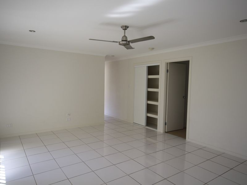 24 Stoneybrook Drive, Glen Eden QLD 4680