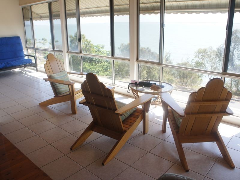 25 The Esplanade, Barney Point QLD 4680