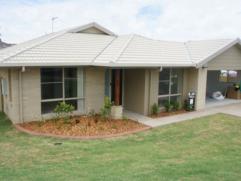 6 Dampier Court, Glen Eden QLD 4680