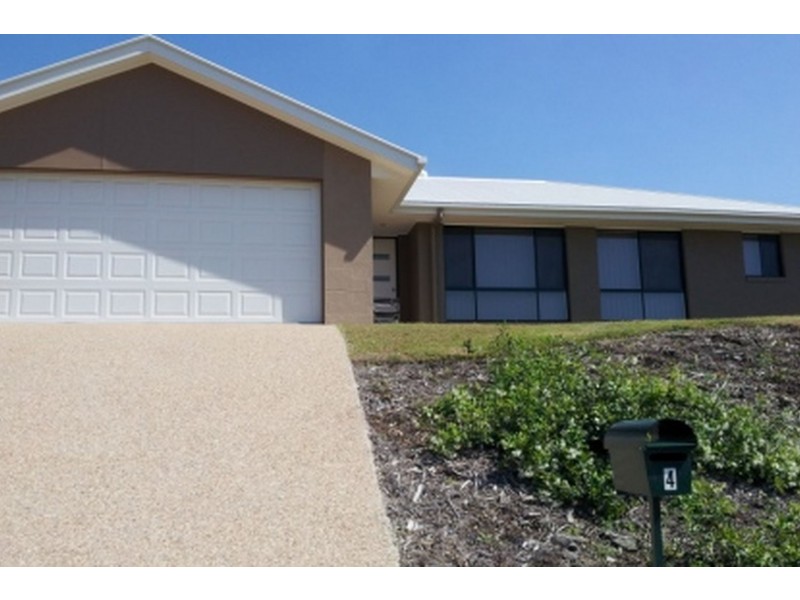 4 Lawson Court, Glen Eden QLD 4680