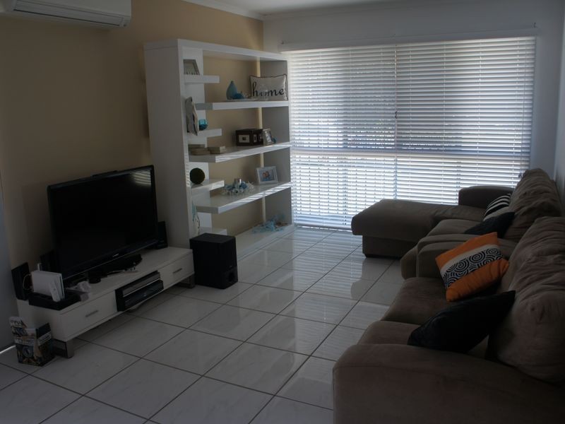 114 Aerodrome Road, Clinton QLD 4680