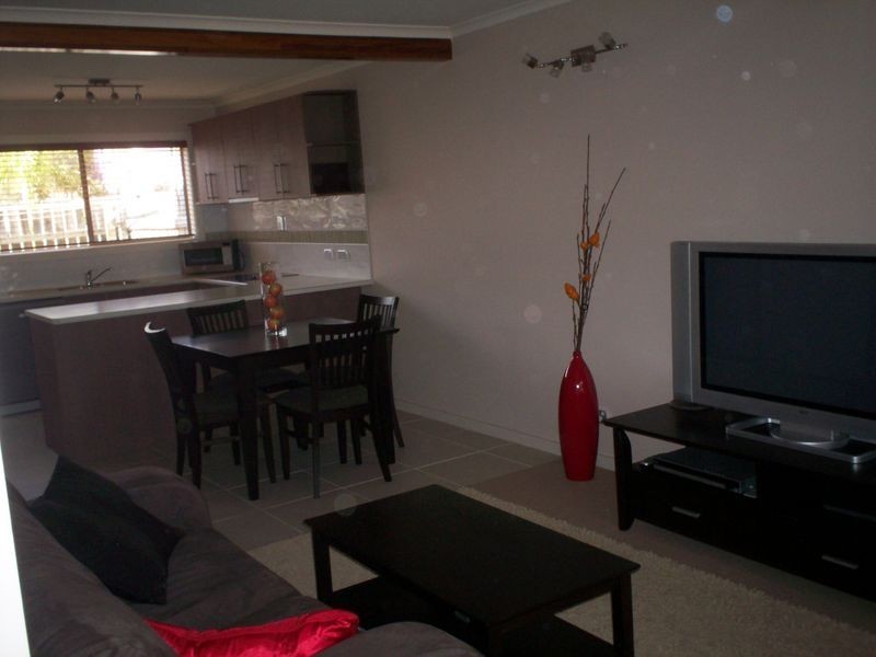 2/35 French Street, South Gladstone QLD 4680