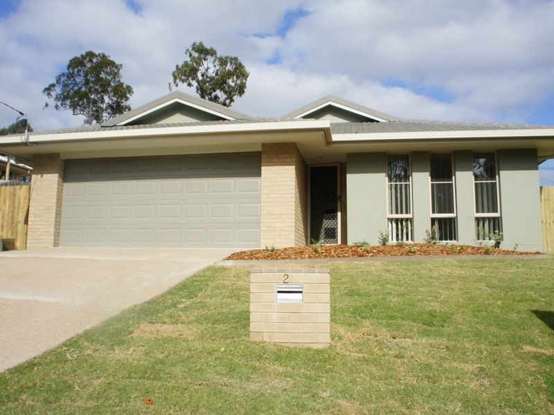 33 Wattle Street, New Auckland QLD 4680