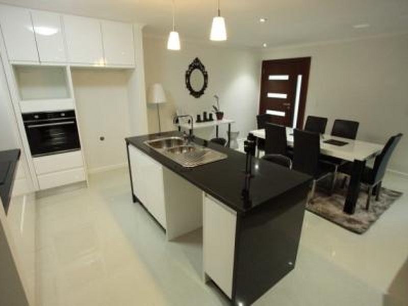 28B Flounder Crescent, Toolooa QLD 4680