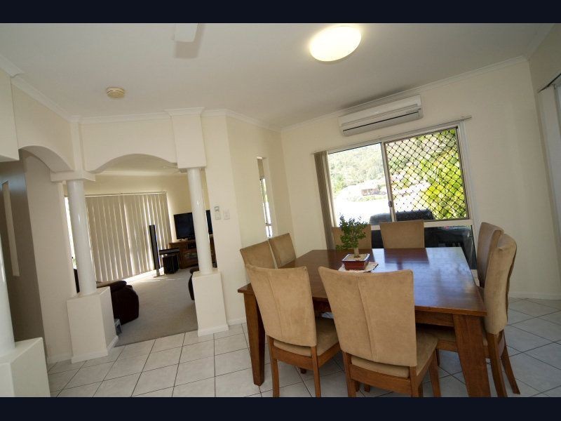5 Threadingham Place, Telina QLD 4680