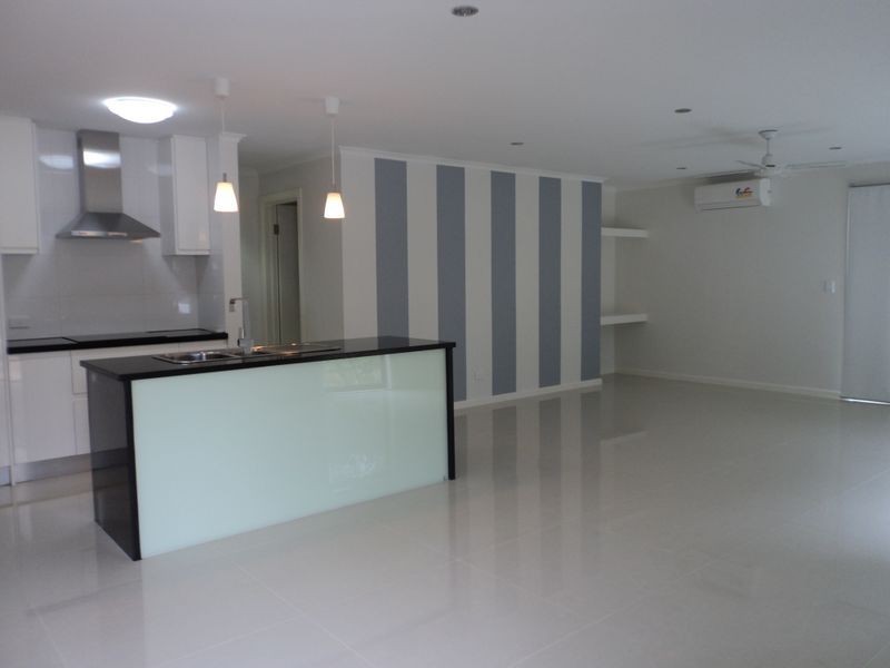 28B Flounder Crescent, Toolooa QLD 4680