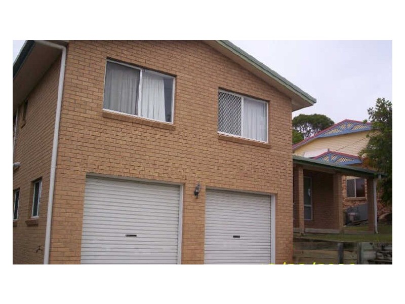 4 Columbia Avenue, Gladstone QLD 4680