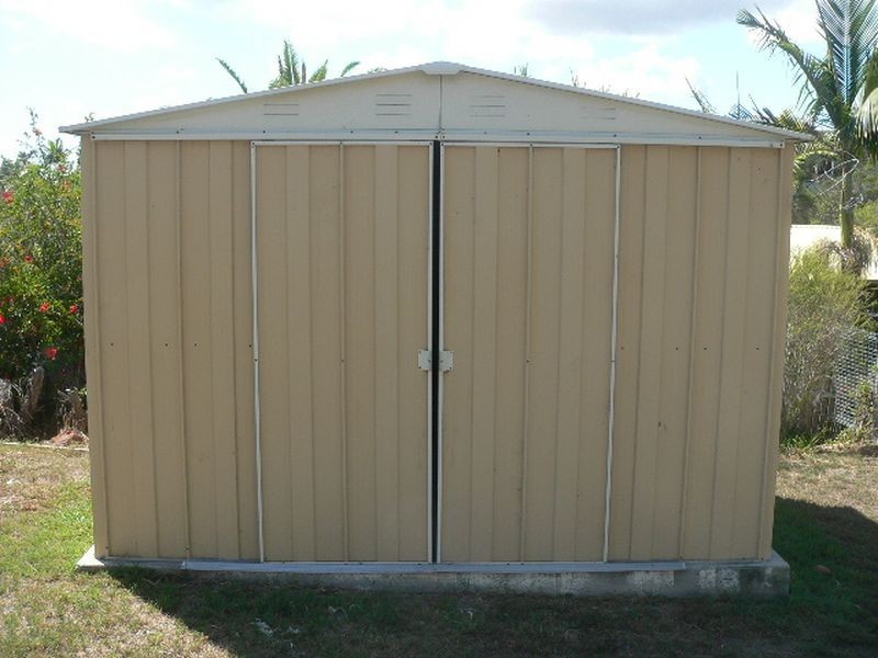 4 Columbia Avenue, Gladstone QLD 4680