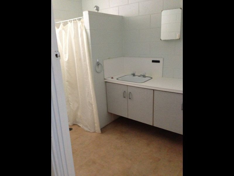 1/17 Leonard Street, South Gladstone QLD 4680