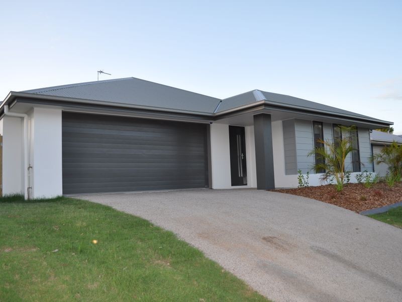 7 Lavender Boulevard, Kirkwood QLD 4680