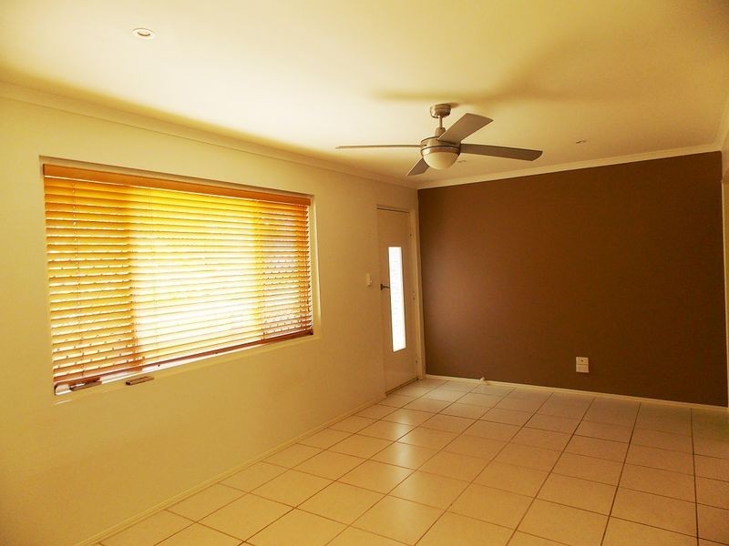 1/6 Sam Street, West Gladstone QLD 4680