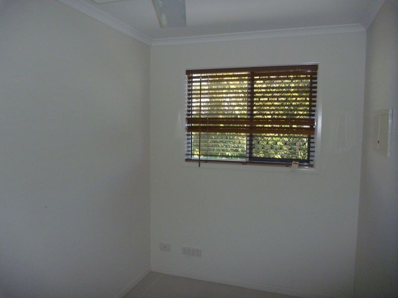 1/70 Off Lane, South Gladstone QLD 4680